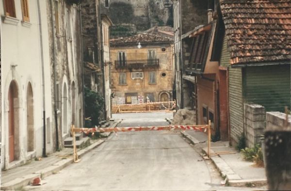 1984 Colli Terremoto Via IV Novembre